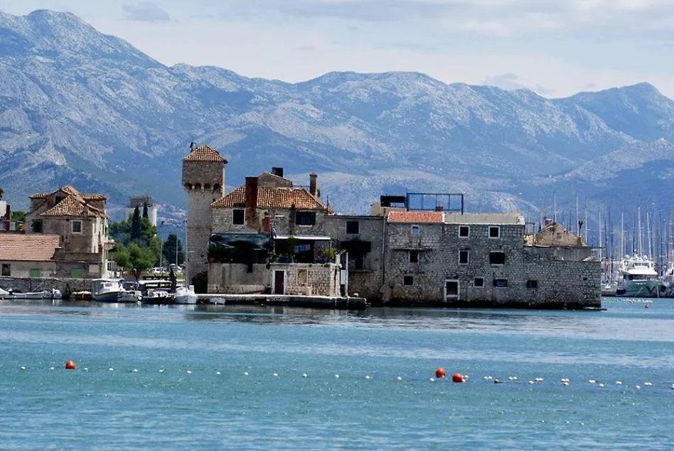 Villa Fidelissima Kastela