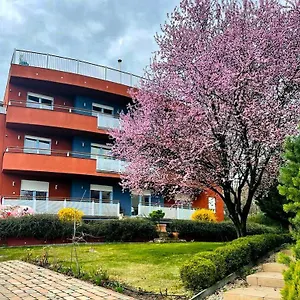 Rosehill Garden Family With A Great View , Budapest Hungary